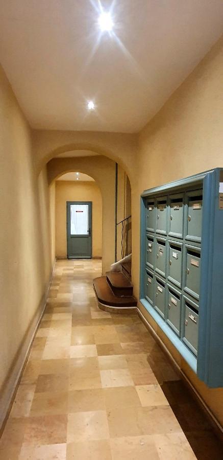 Chambre D'Hotes Sde, Wc Prive Climatise Dans Loft 80M2 Espace Commun Avec Les Habitants Salon Et Cuisine Lägenhet Toulon Exteriör bild